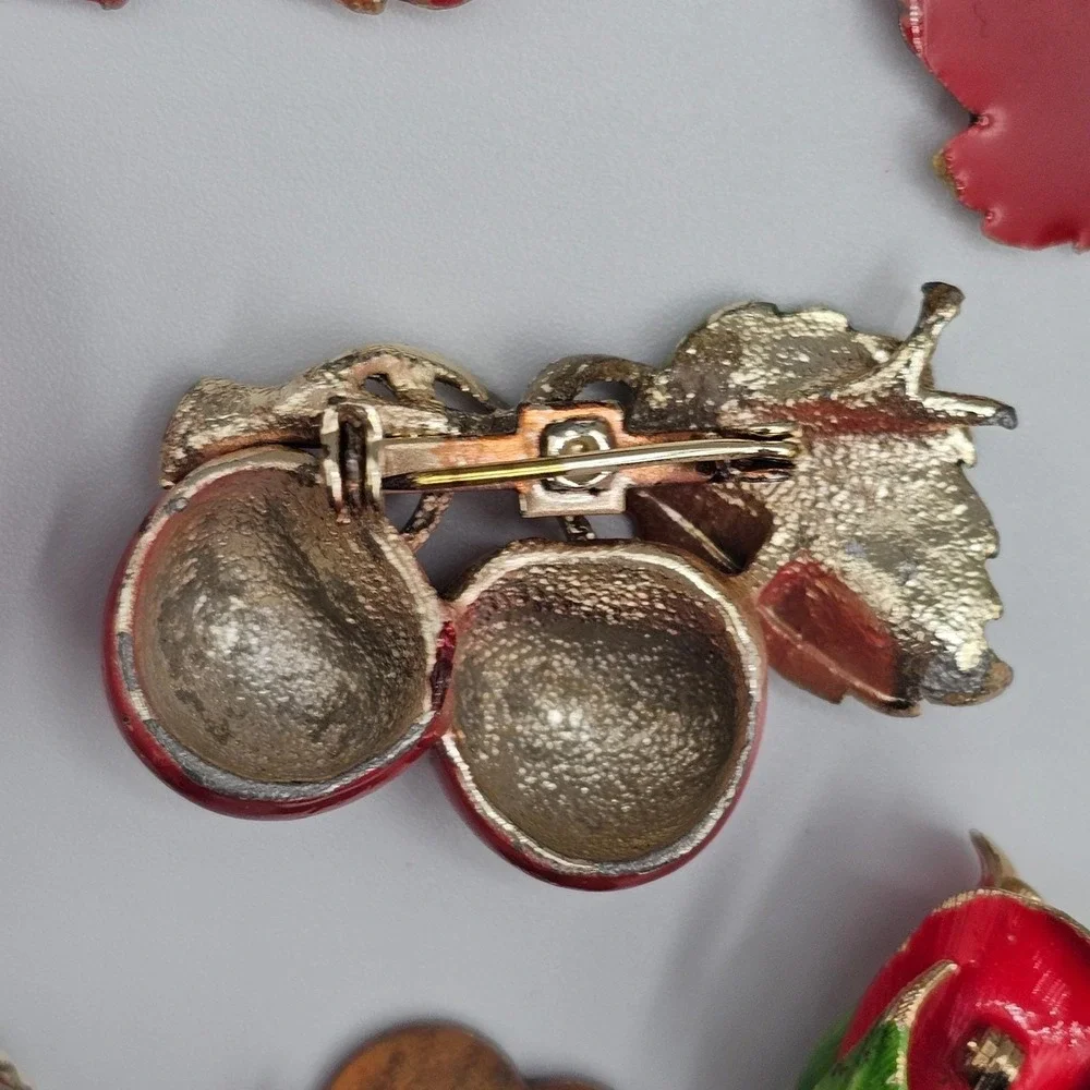 Red Brooch‎ Lot Enamel Floral Butterfly Heart Cherry Ladybug Nature